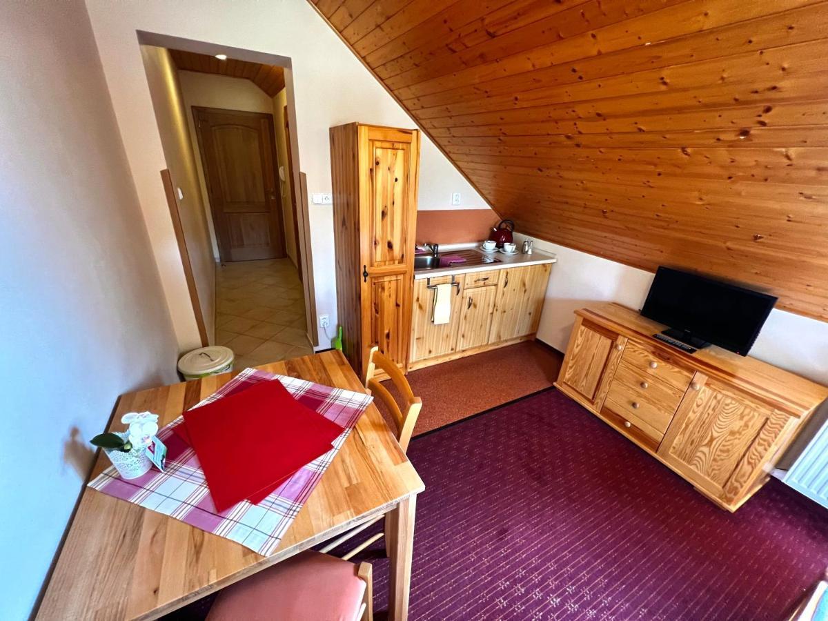 Penzion Zrzka Kořenov Esterno foto